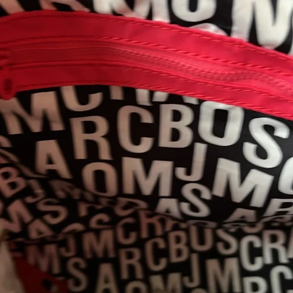 NWT MARC by MARC JACOBS  nylon tote and tablet bundle. SALE 💲💲💲 - Picture 7 of 11